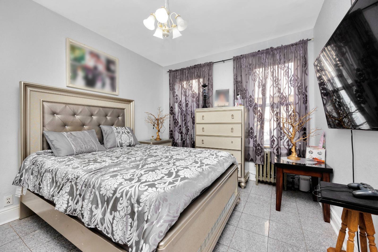 #11 photo, 6018 Bleecker St, クイーンズ区 Ridgewood , NY 11385