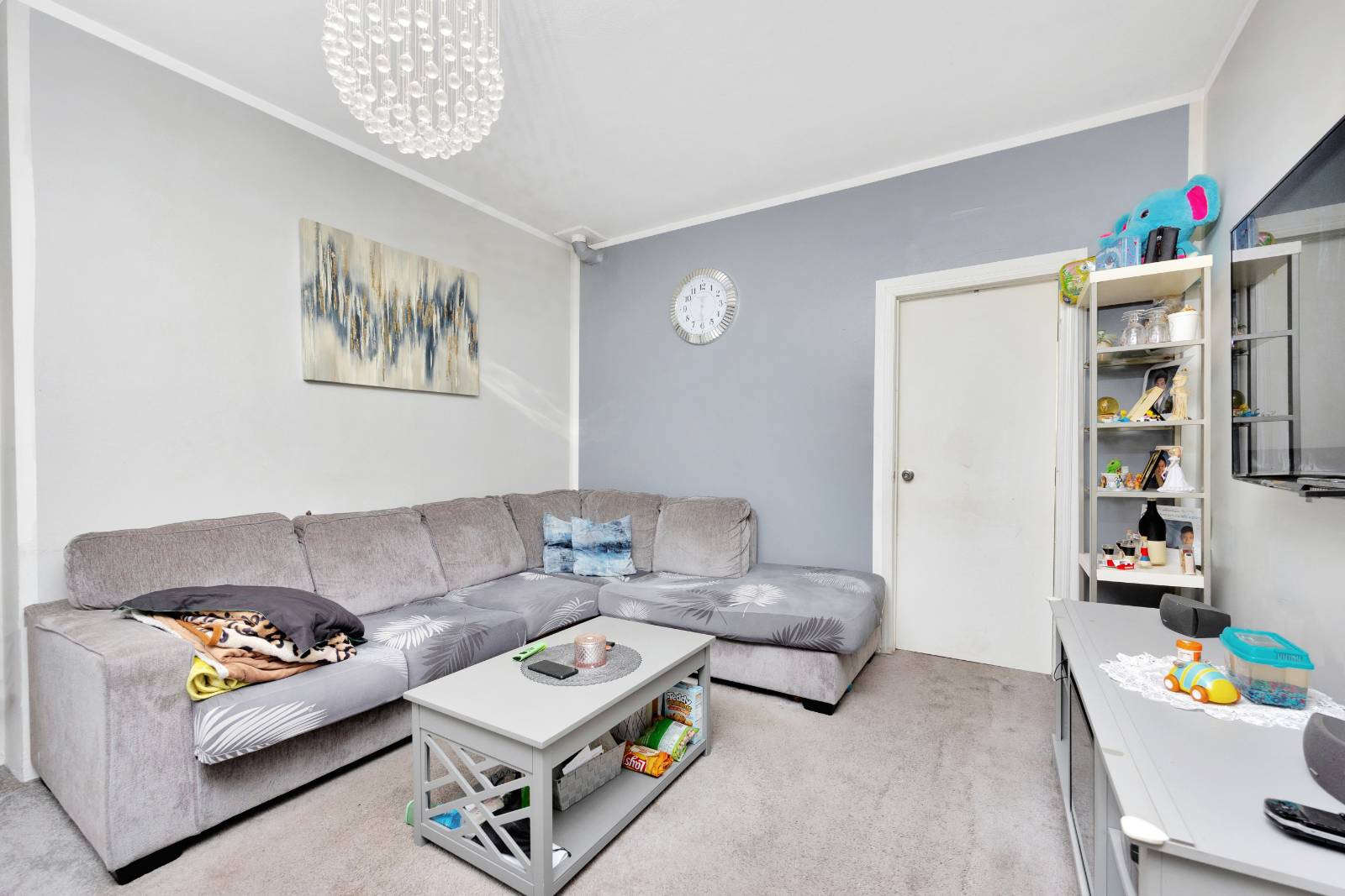 #16 photo, 6018 Bleecker St, クイーンズ区 Ridgewood , NY 11385