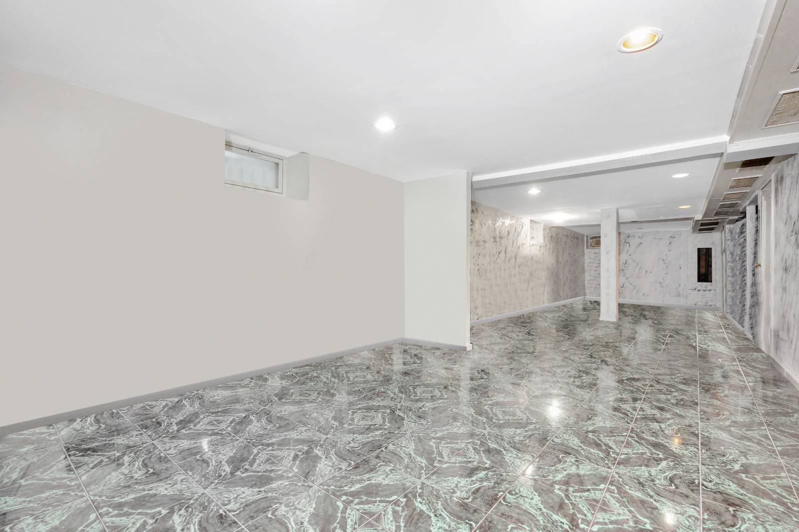 #25 photo, 6018 Bleecker St, クイーンズ区 Ridgewood , NY 11385