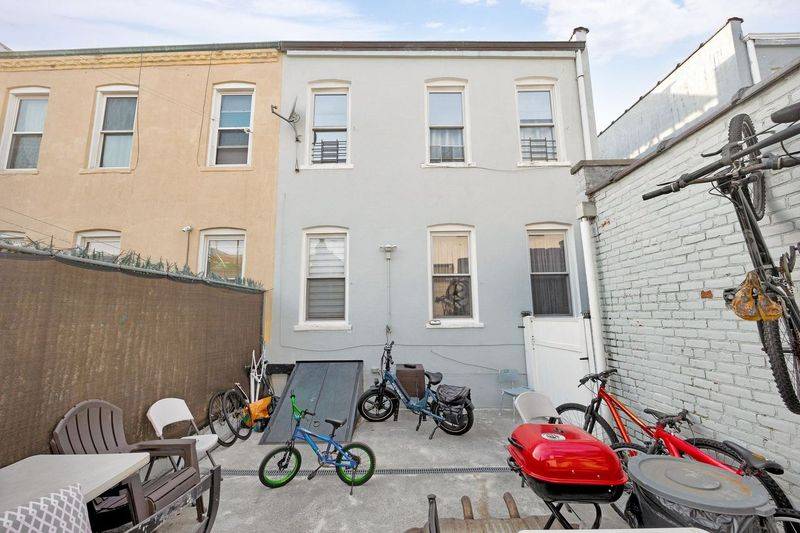 #27 photo, 6018 Bleecker St, クイーンズ区 Ridgewood , NY 11385