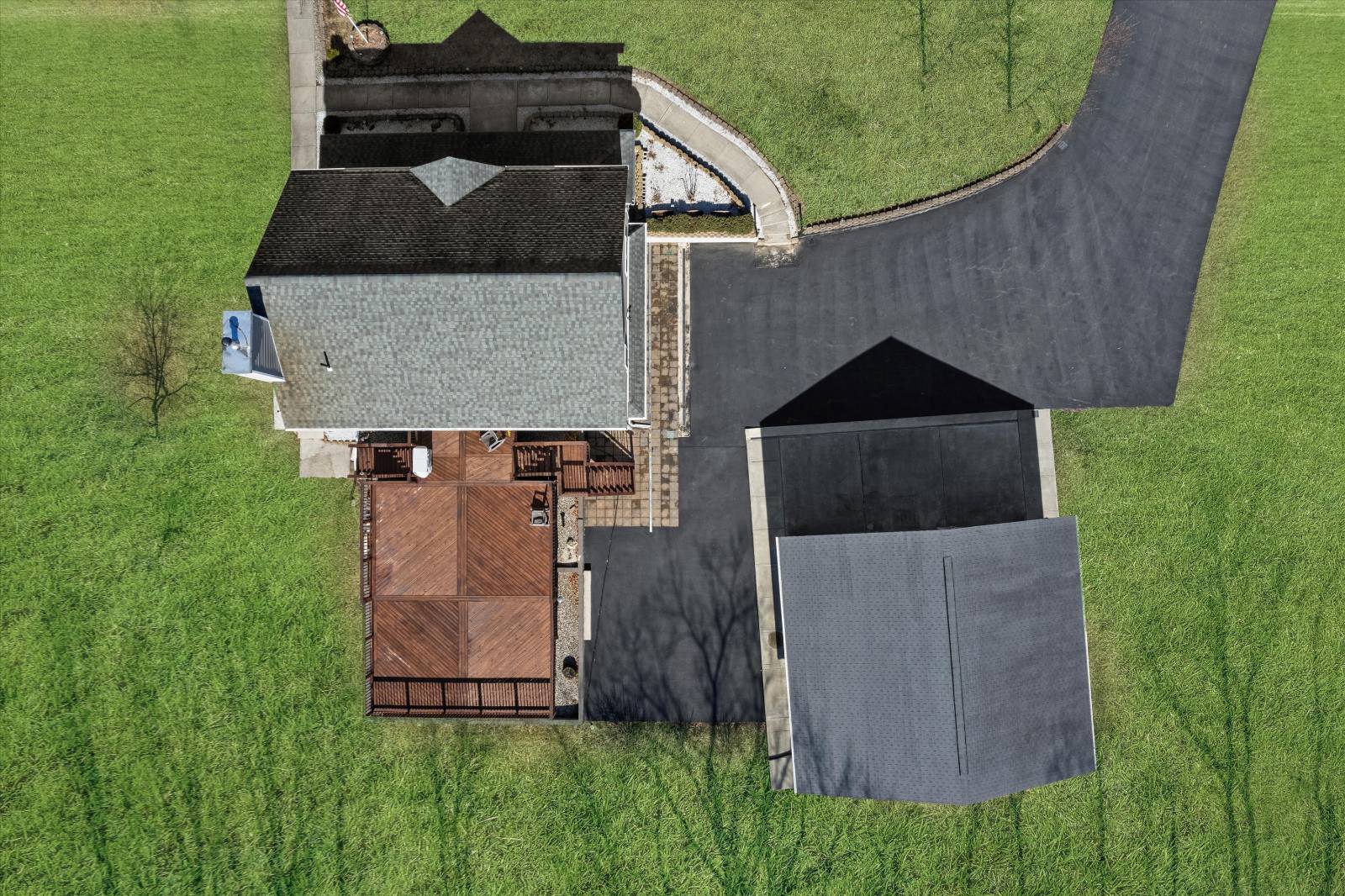 #48 photo, 267 Shawanga Lodge Rd, Bloomingburg , NY 12721