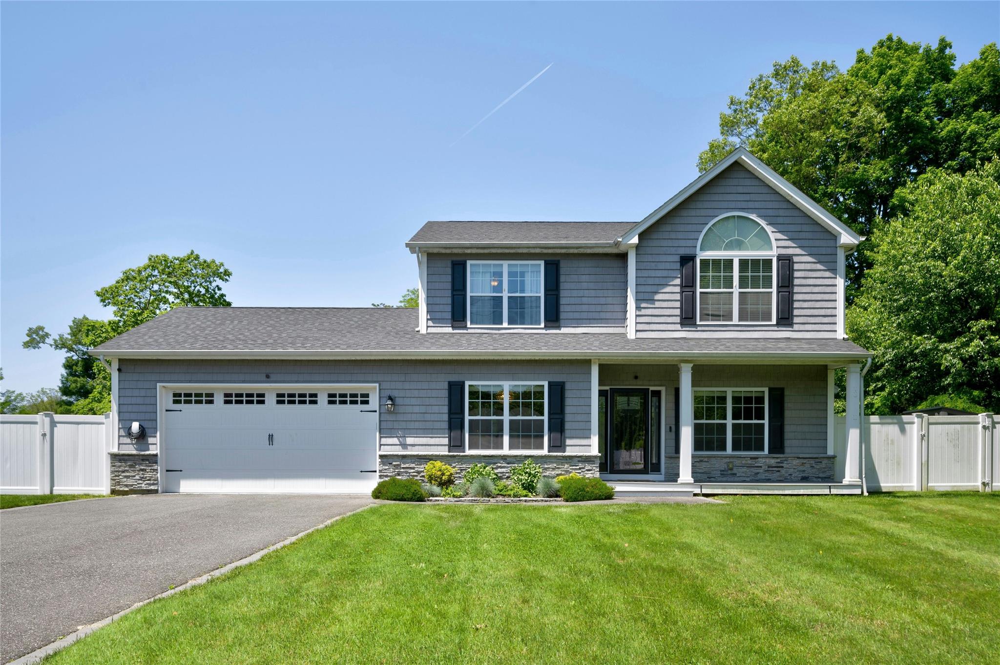 #1 photo, 1644 Coates Avenue, 東長島 Holbrook , NY 11741