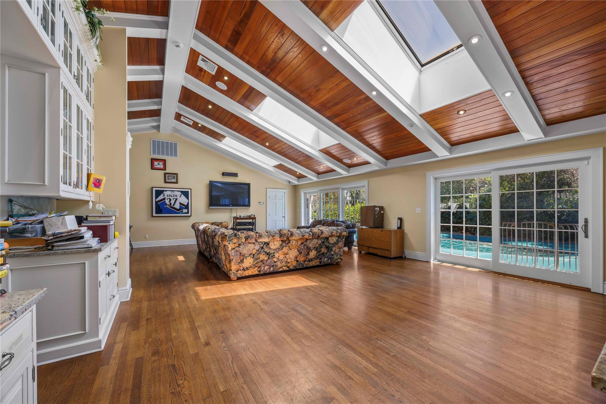 #11 photo, 233 Narragansett Avenue, ナッソー郡 Lawrence , NY 11559