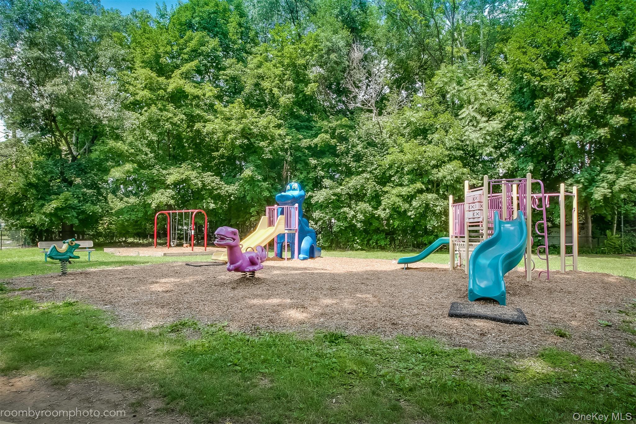 #18 photo, 29 Bon Aire Circle, 纽约州 Suffern , NY 10901