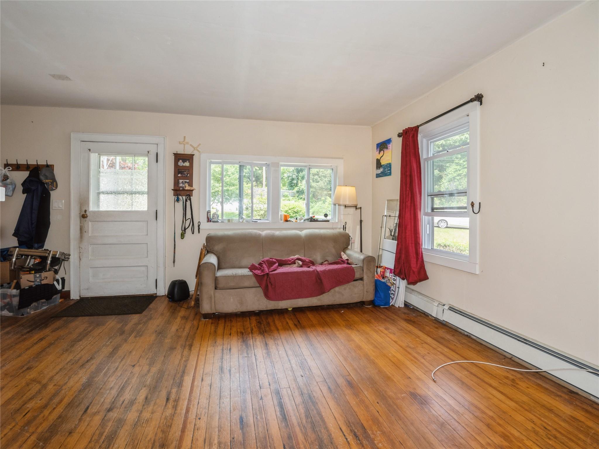 #10 photo, 413 Vassar Road, 紐約州 Poughkeepsie , NY 12603