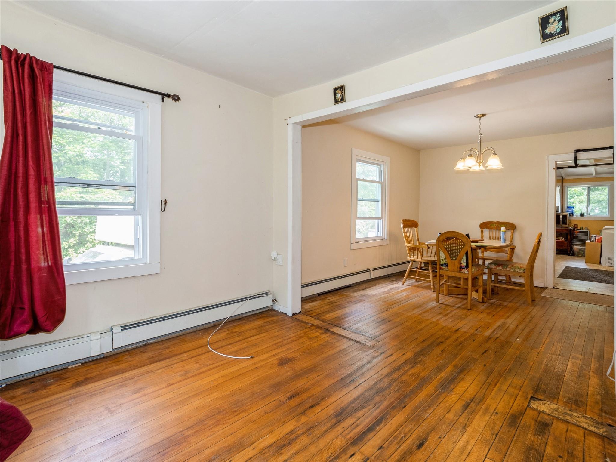 #12 photo, 413 Vassar Road, 紐約州 Poughkeepsie , NY 12603