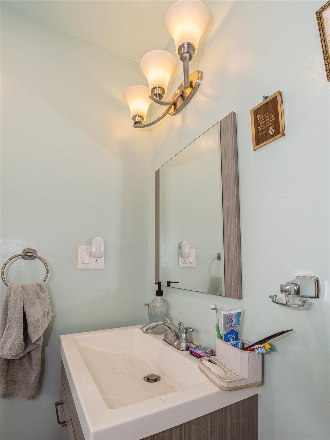 #18 photo, 413 Vassar Road, 紐約州 Poughkeepsie , NY 12603