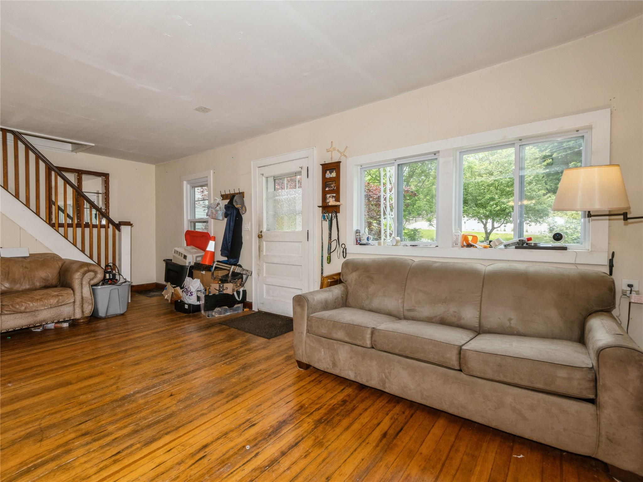 #9 photo, 413 Vassar Road, 紐約州 Poughkeepsie , NY 12603