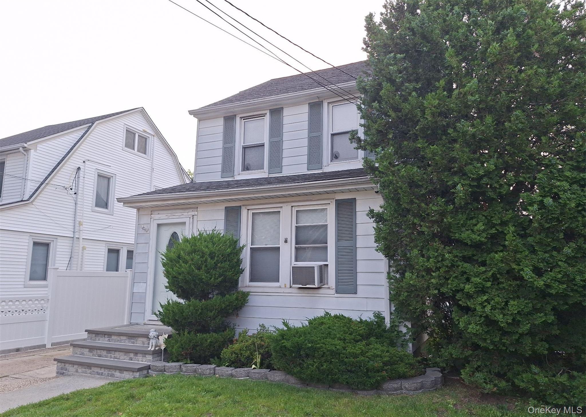 #2 photo, 15 Stratford Avenue, ナッソー郡 Williston Park , NY 11596