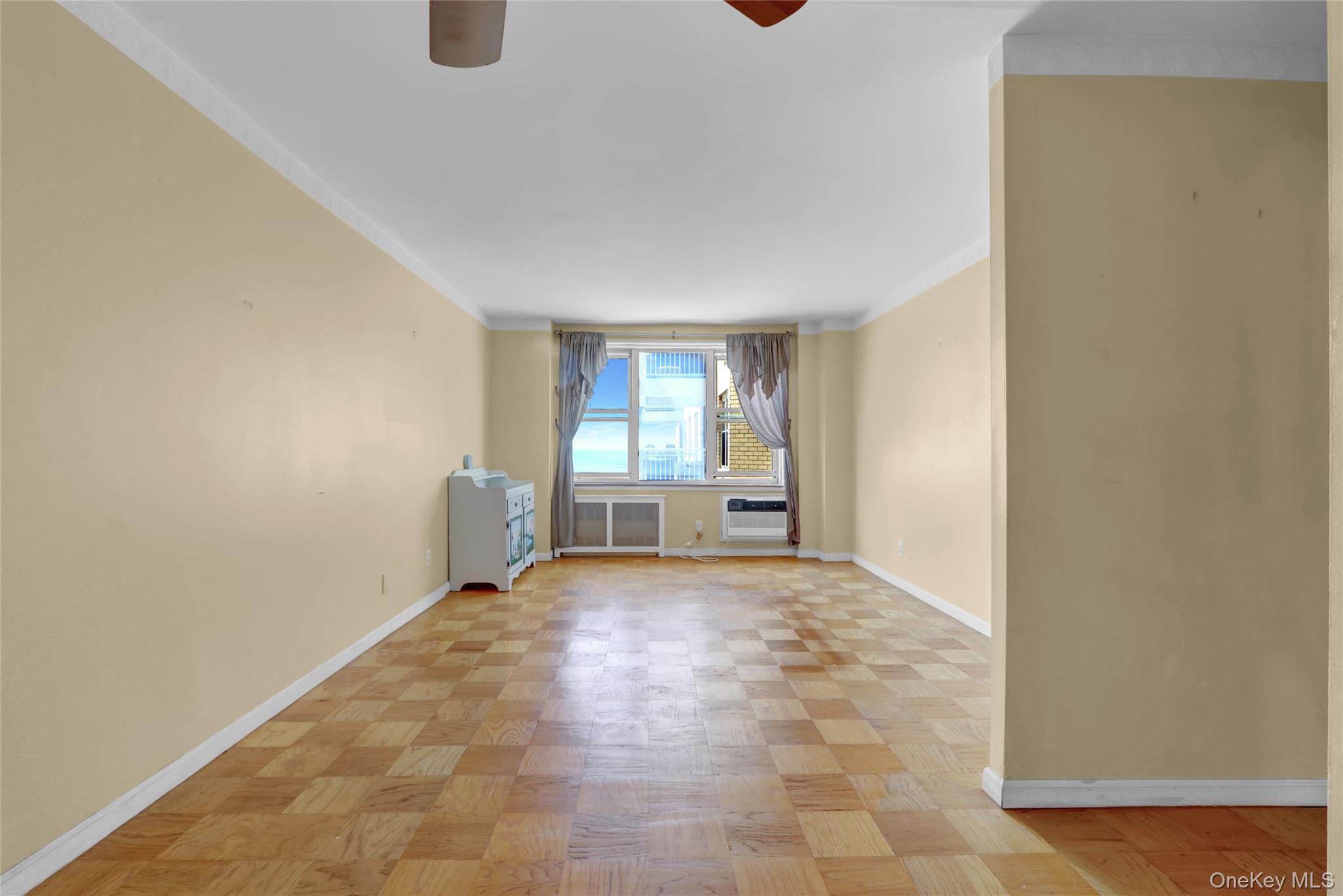 #5 photo, 700 Shore Road, Long Beach , NY 11561