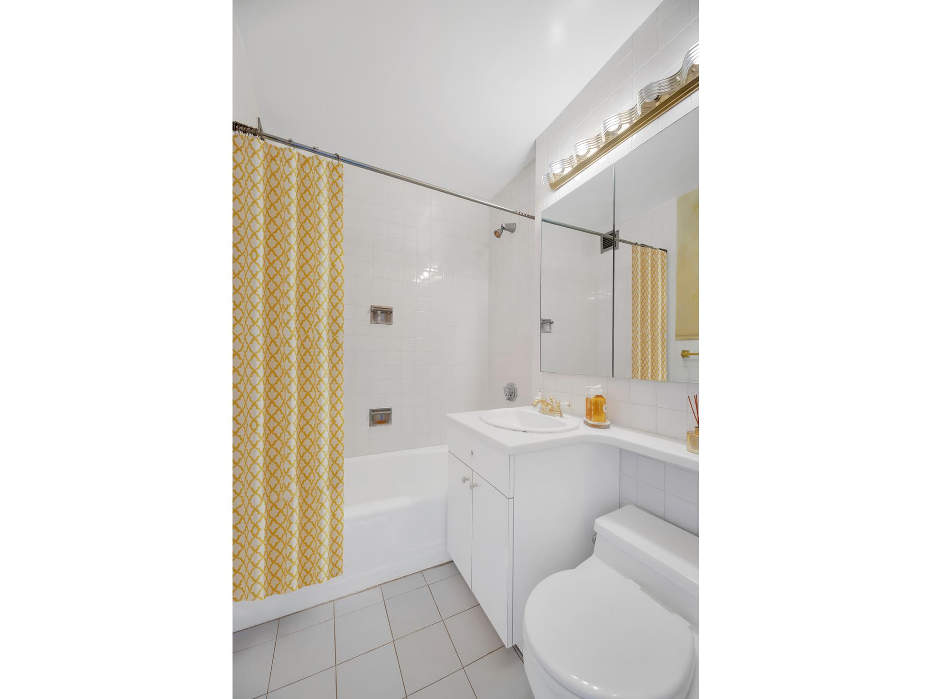 #6 photo, 50 E 89TH Street, マンハッタン Carnegie Hill , NY 10128