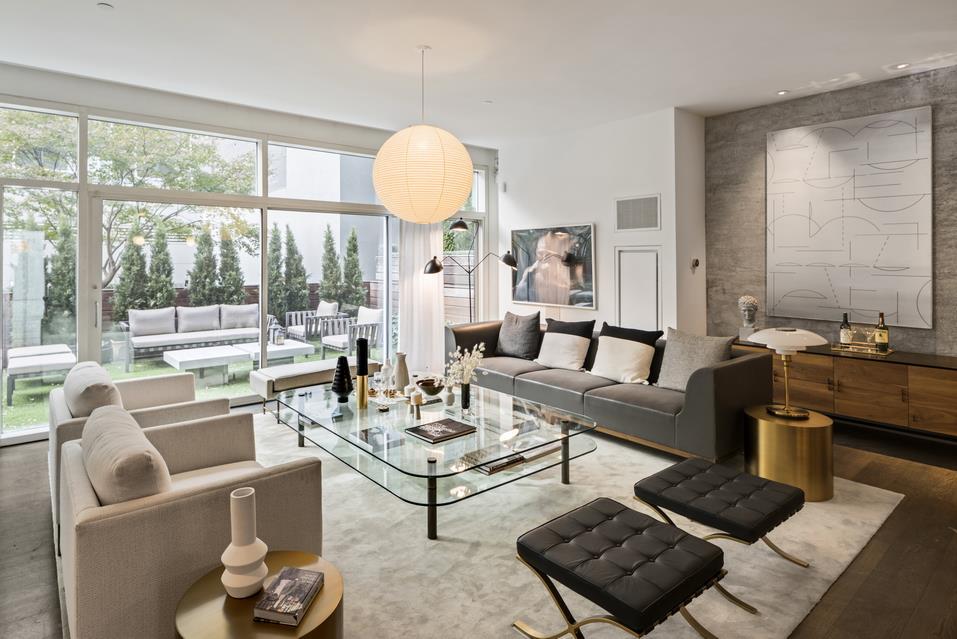 #1 photo, 311 W Broadway, Soho , NY 10013