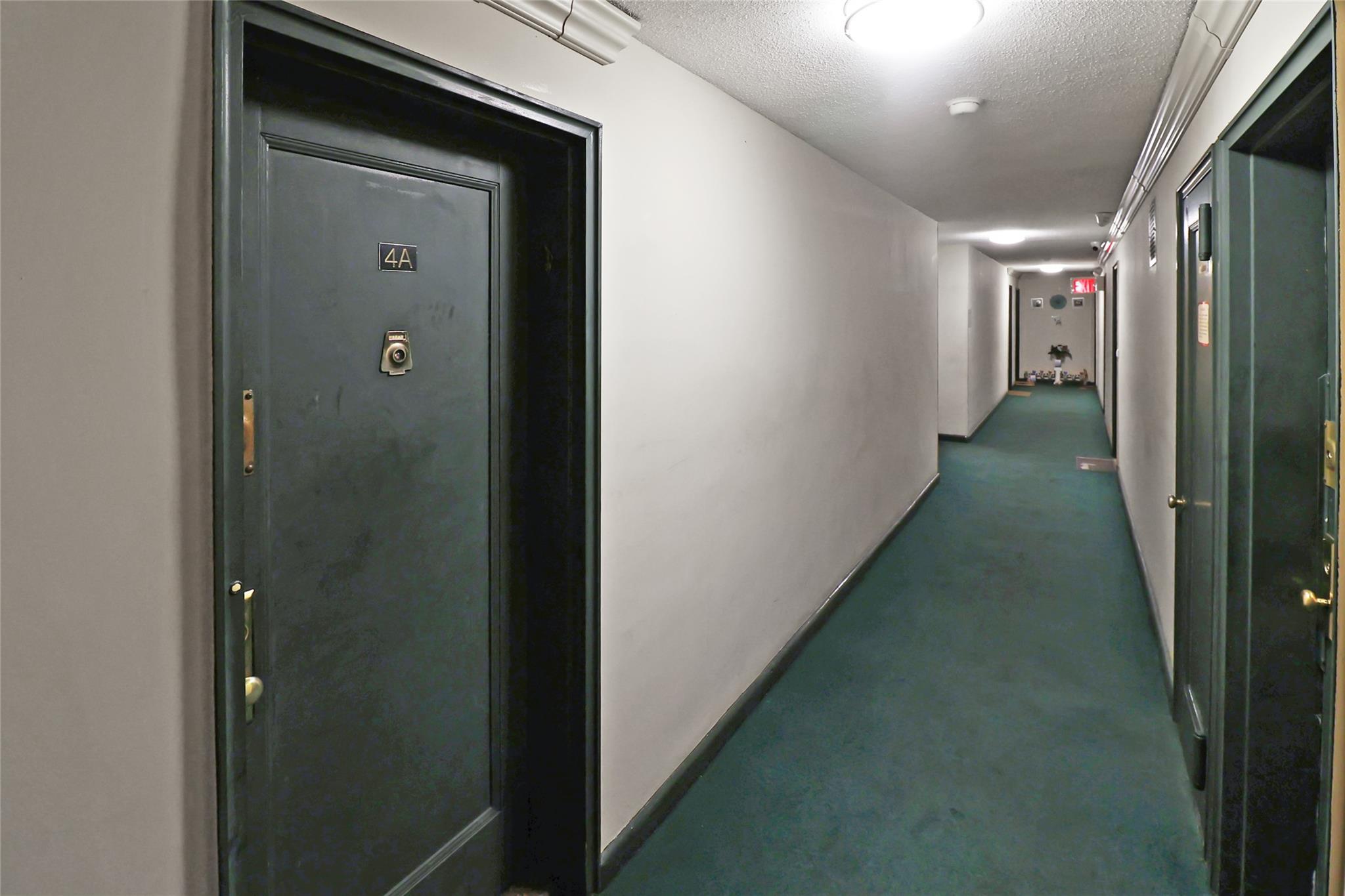 #4 photo, 2105 Wallace Avenue, ブロンクス区 Bronx , NY 10462