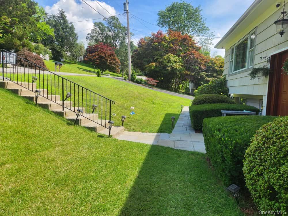 #20 photo, 9 Westview Avenue, North Salem , NY 10560