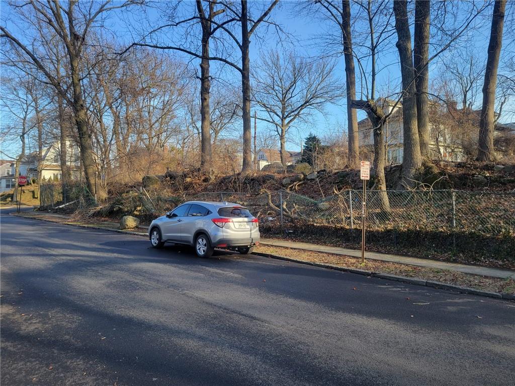 #7 photo, 300 Nuber, Mount Vernon , NY 10553