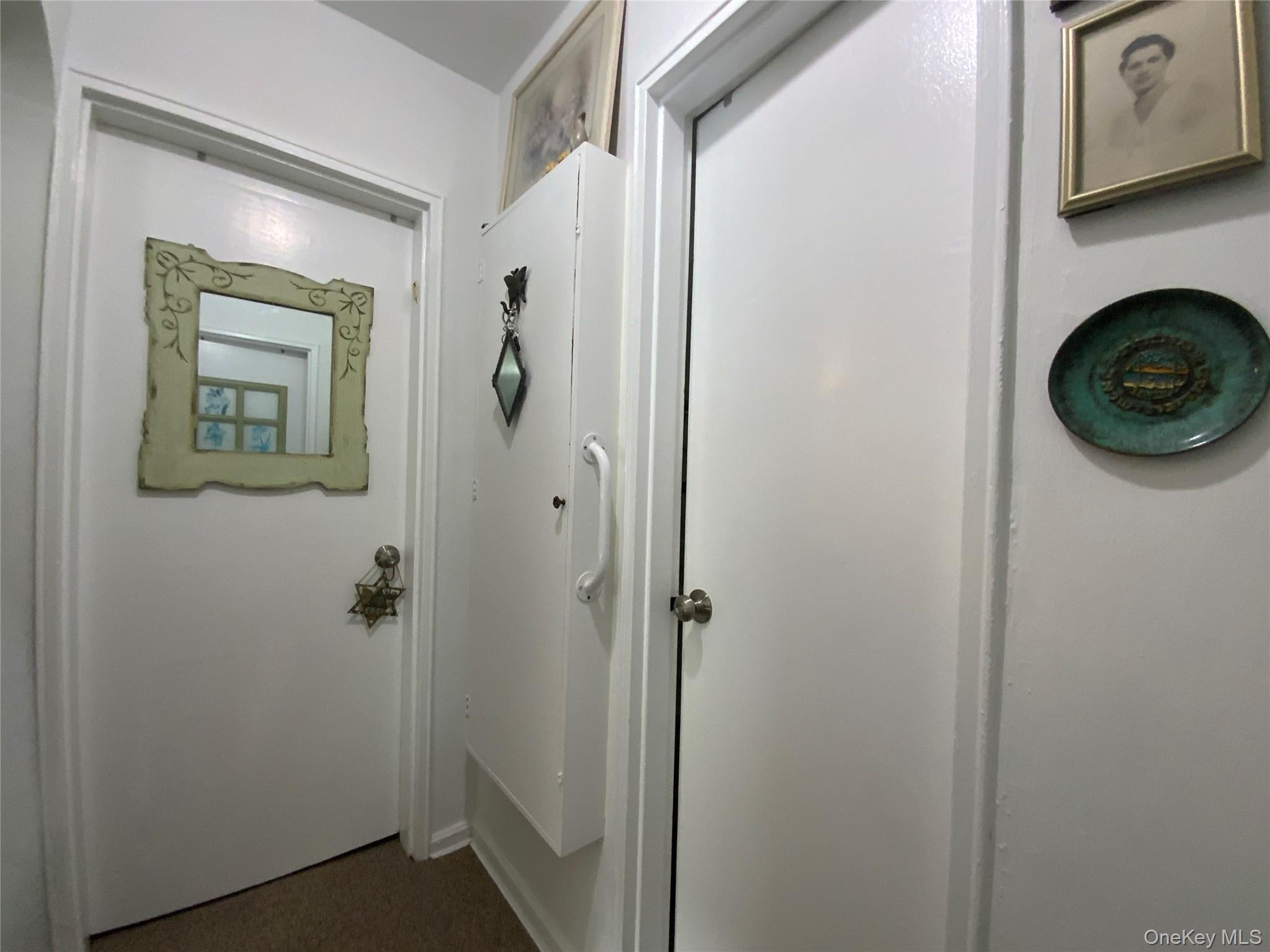 #12 photo, 73-19 217th Street, クイーンズ区 Oakland Gardens , NY 11364