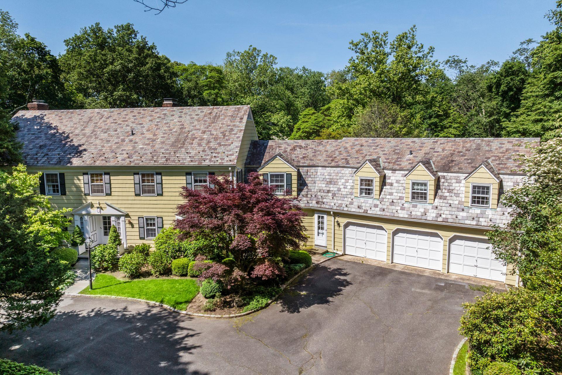 #1 photo, 24 Wellington Road, Locust Valley , NY 11560