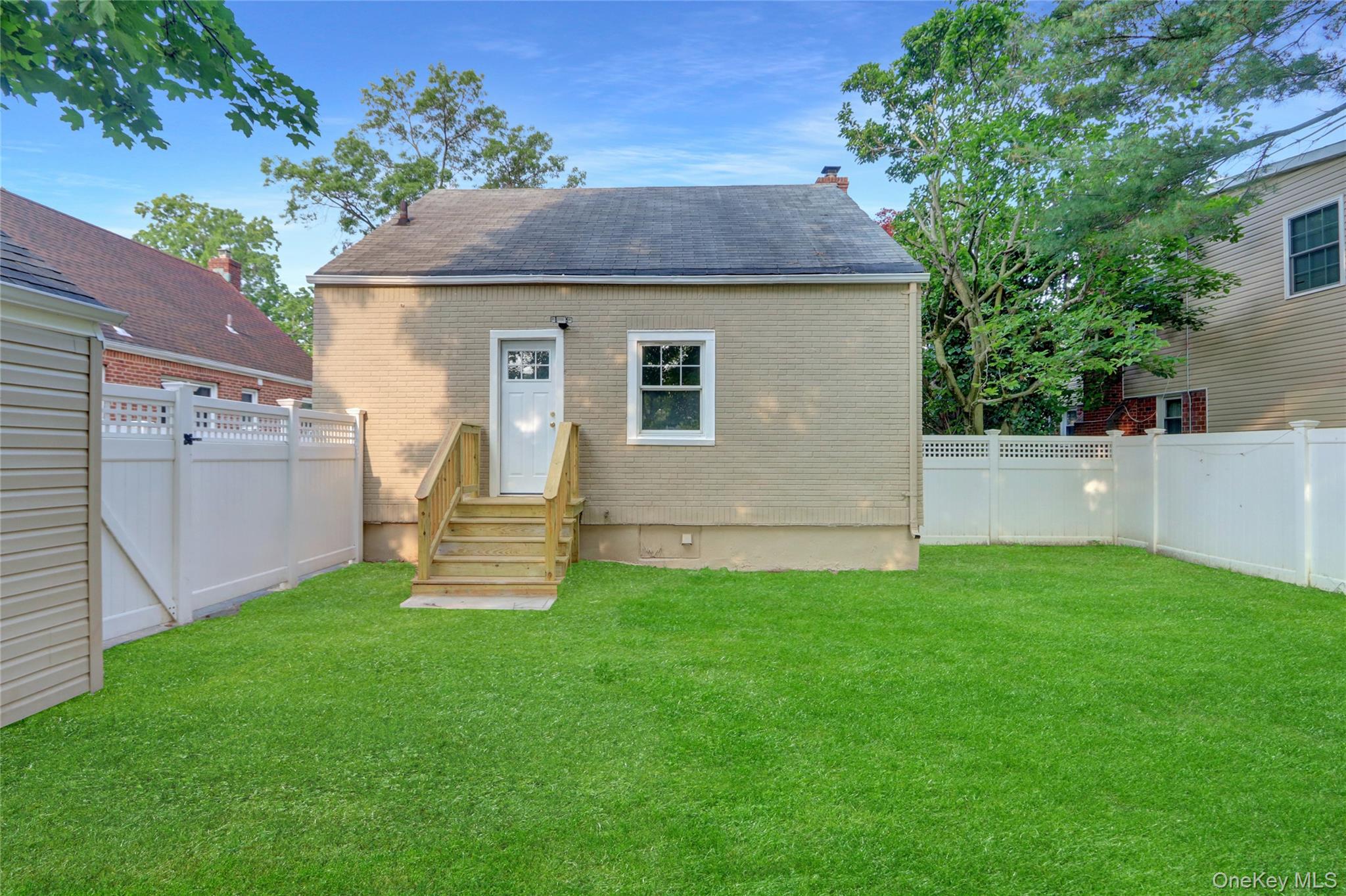 #19 photo, 1459 Prince Street, ナッソー郡 Baldwin , NY 11510