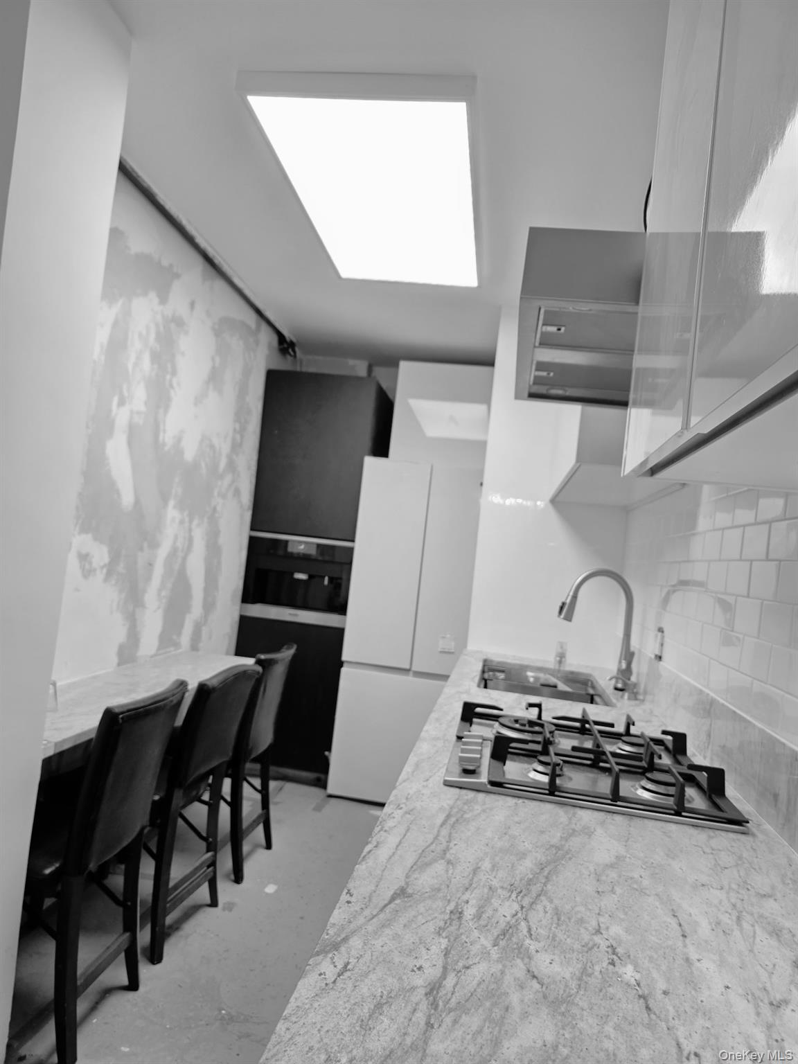 #4 photo, 52-40 39 Drive, クイーンズ区 Woodside , NY 11377