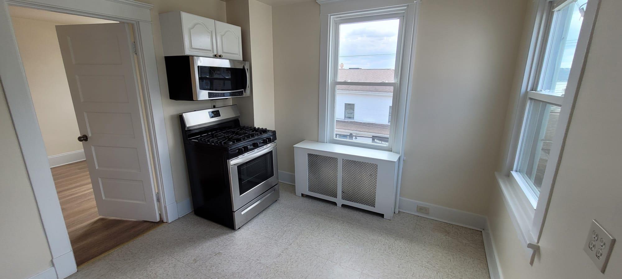#1 photo, 17 Main Street, Irvington , NY 10533