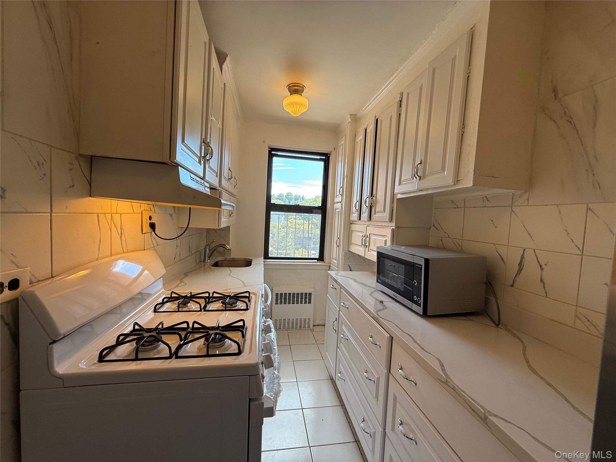 #1 photo, 142 Garth Road, Scarsdale , NY 10583