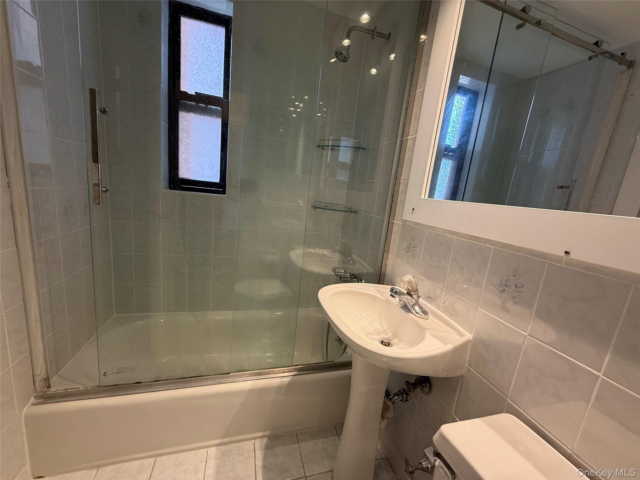 #19 photo, 142 Garth Road, Scarsdale , NY 10583