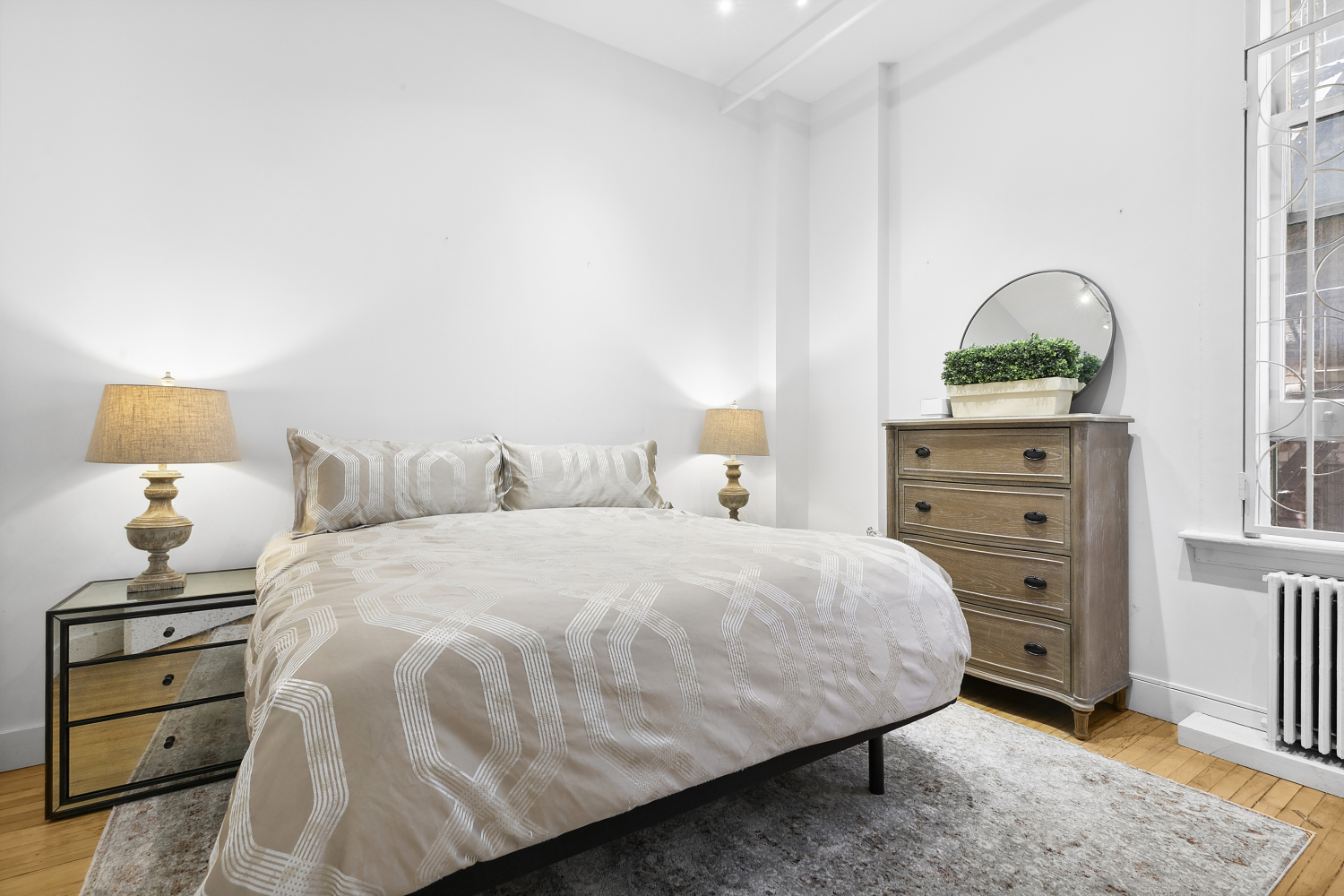 #10 photo, 35 E 12TH Street, マンハッタン Greenwich Village , NY 10003