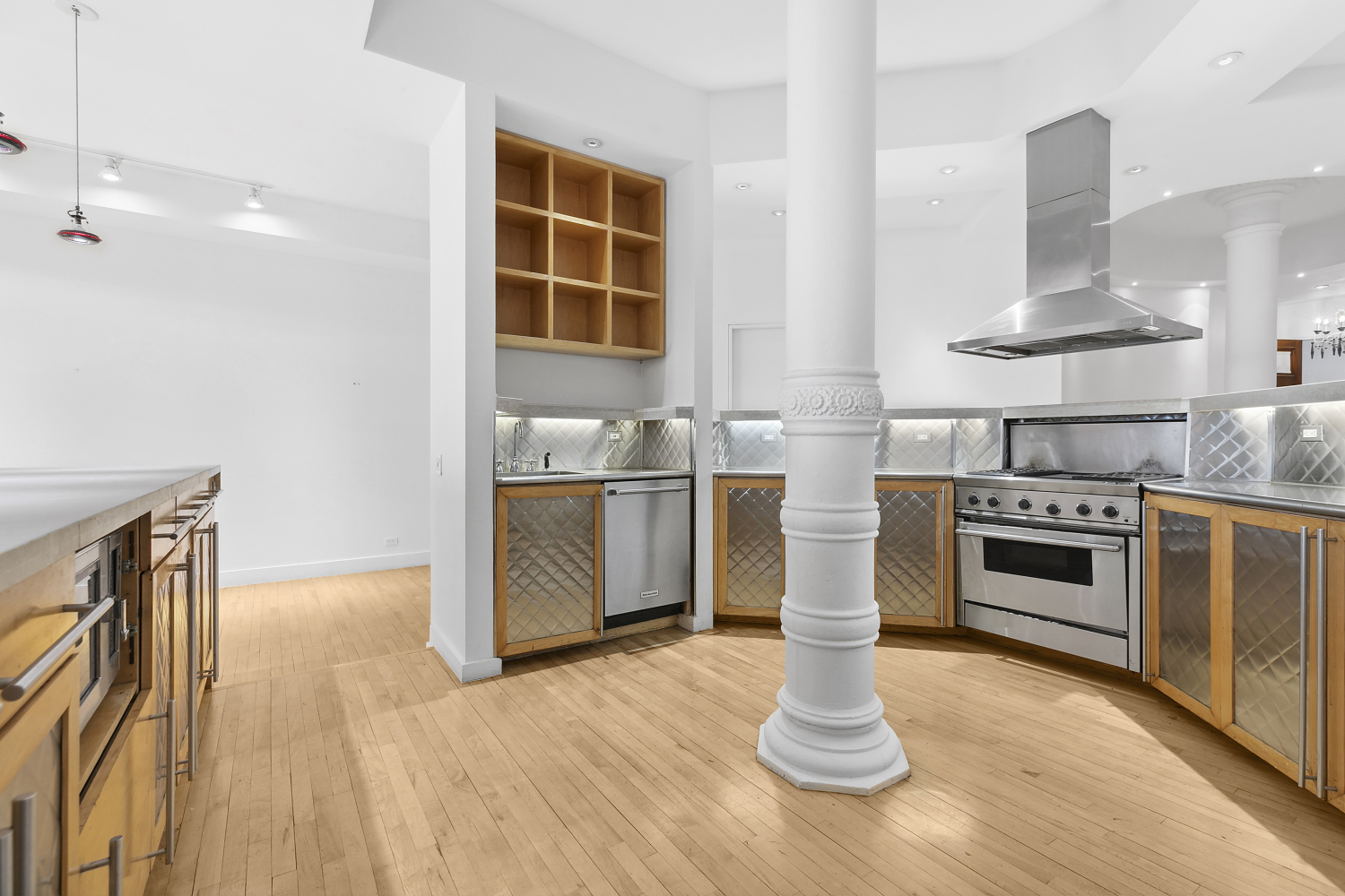 #4 photo, 35 E 12TH Street, マンハッタン Greenwich Village , NY 10003