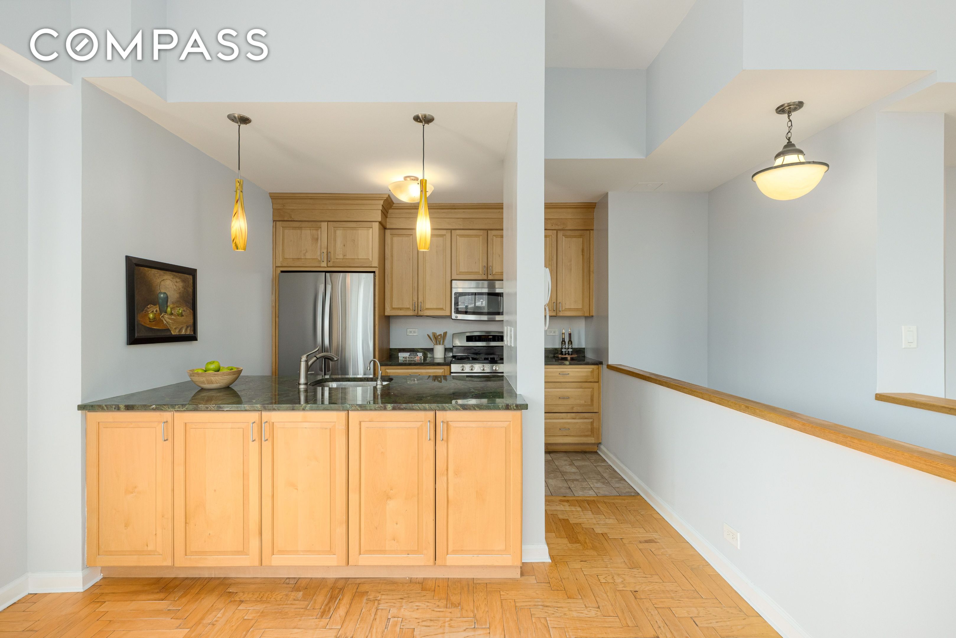 #5 photo, 393 W 49th Street, マンハッタン Hell's Kitchen , NY 10019