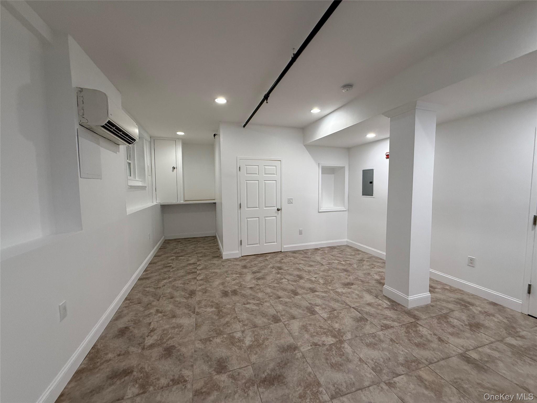 #3 photo, 94 4th Avenue, Bay Shore , NY 11706