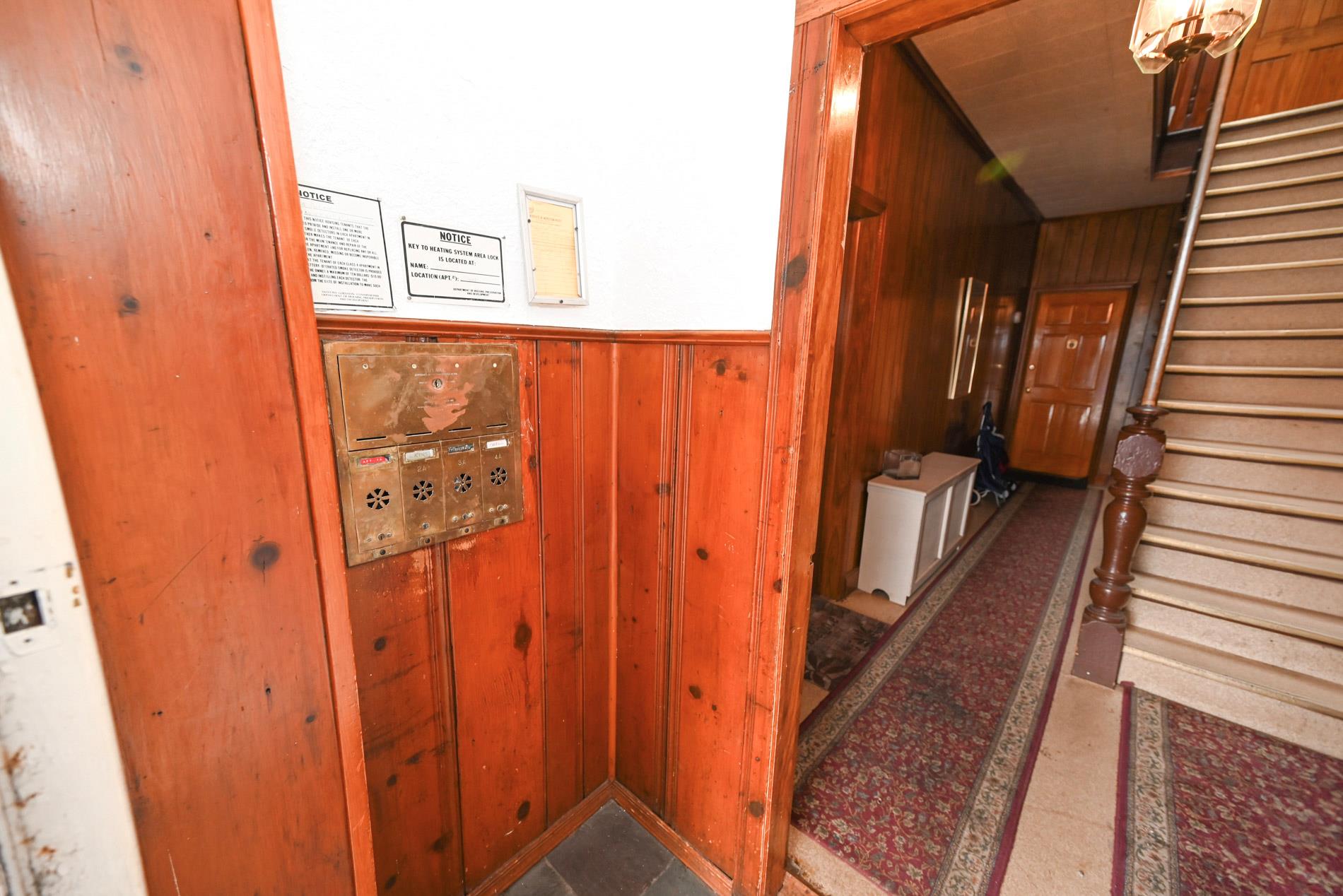 #10 photo, 56-57 61st Street, クイーンズ区 Maspeth , NY 11378