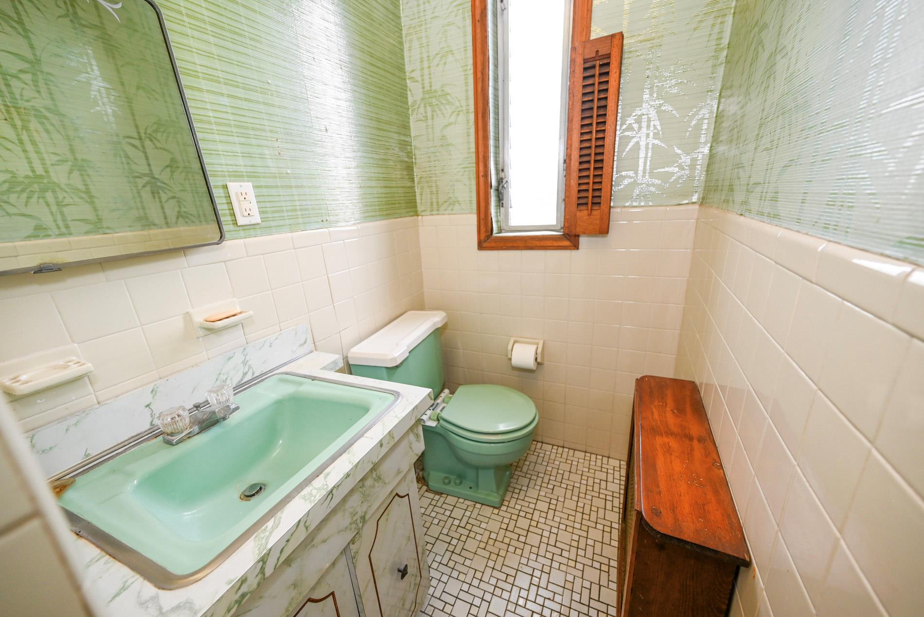 #13 photo, 56-57 61st Street, クイーンズ区 Maspeth , NY 11378