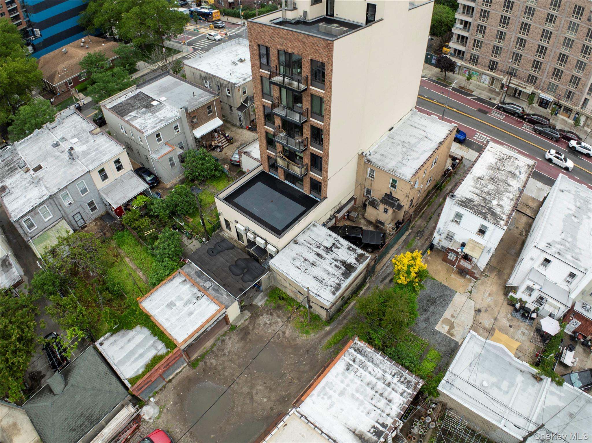 #17 photo, 3014 21st Street, クイーンズ区 Astoria , NY 11103