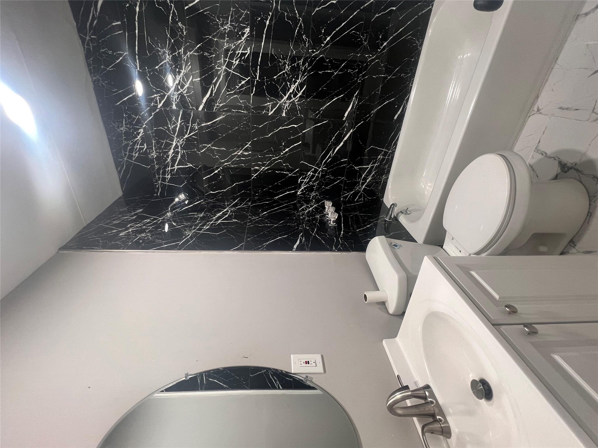 #11 photo, 27 Hooker Avenue, Poughkeepsie , NY 12601