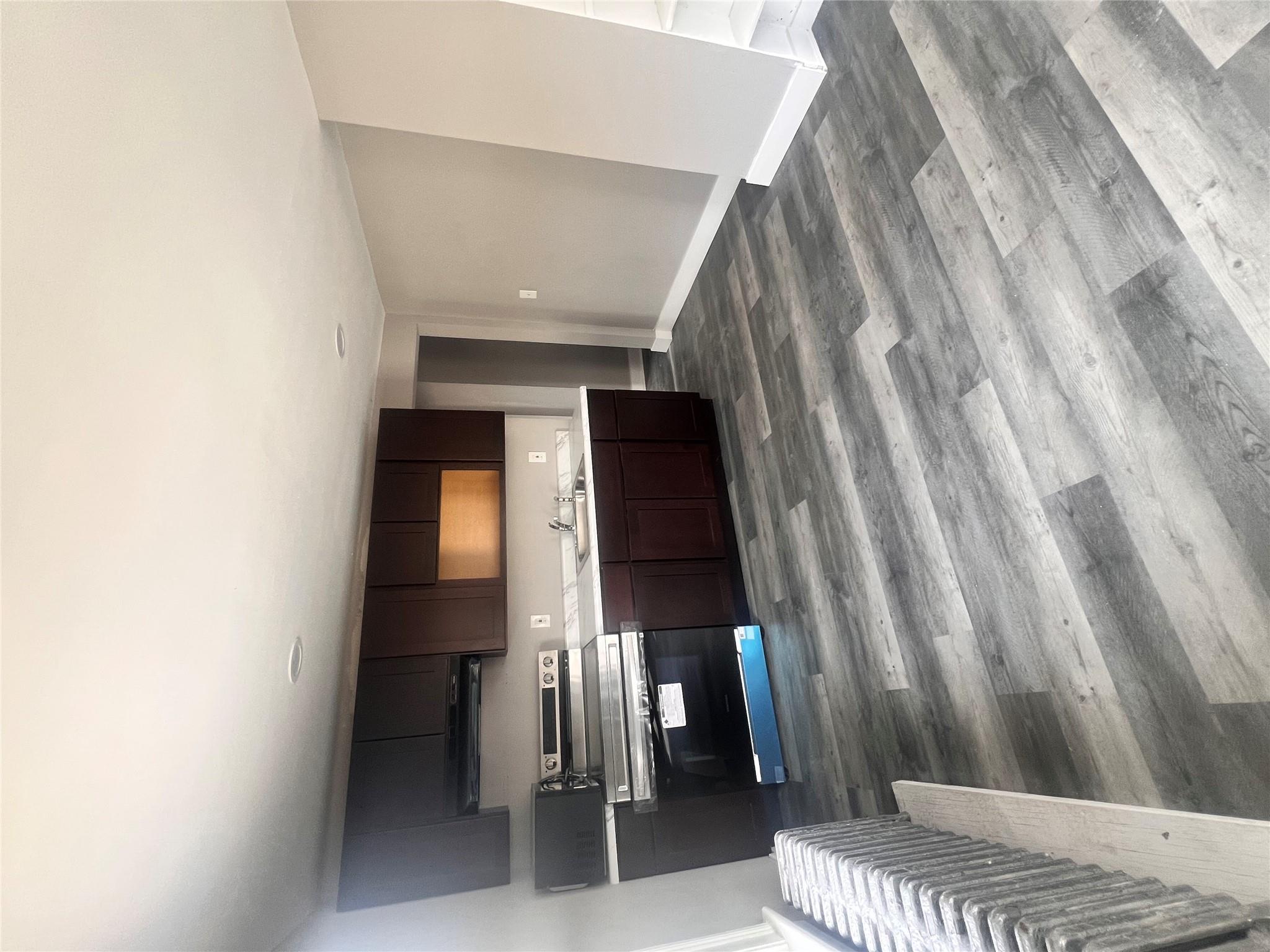 #9 photo, 27 Hooker Avenue, Poughkeepsie , NY 12601