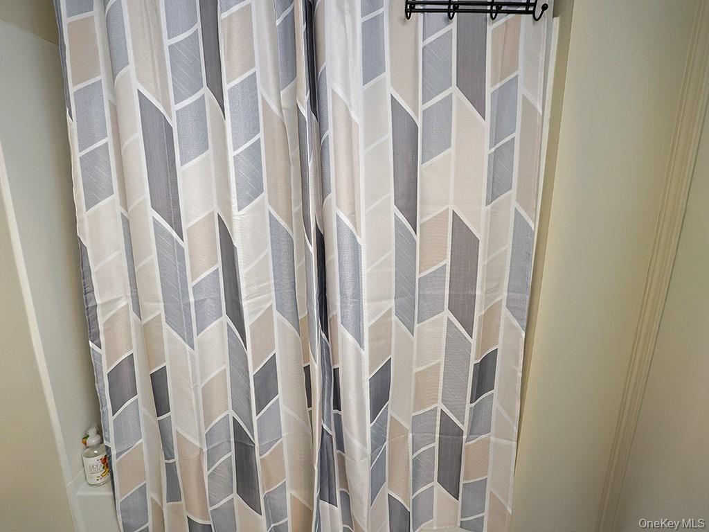 #19 photo, 147 Ruth Court, Middletown , NY 10940