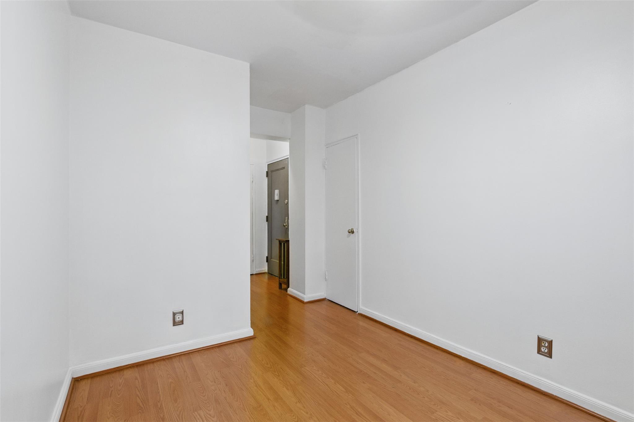 #4 photo, 70 Sherman Avenue, Yonkers , NY 10705