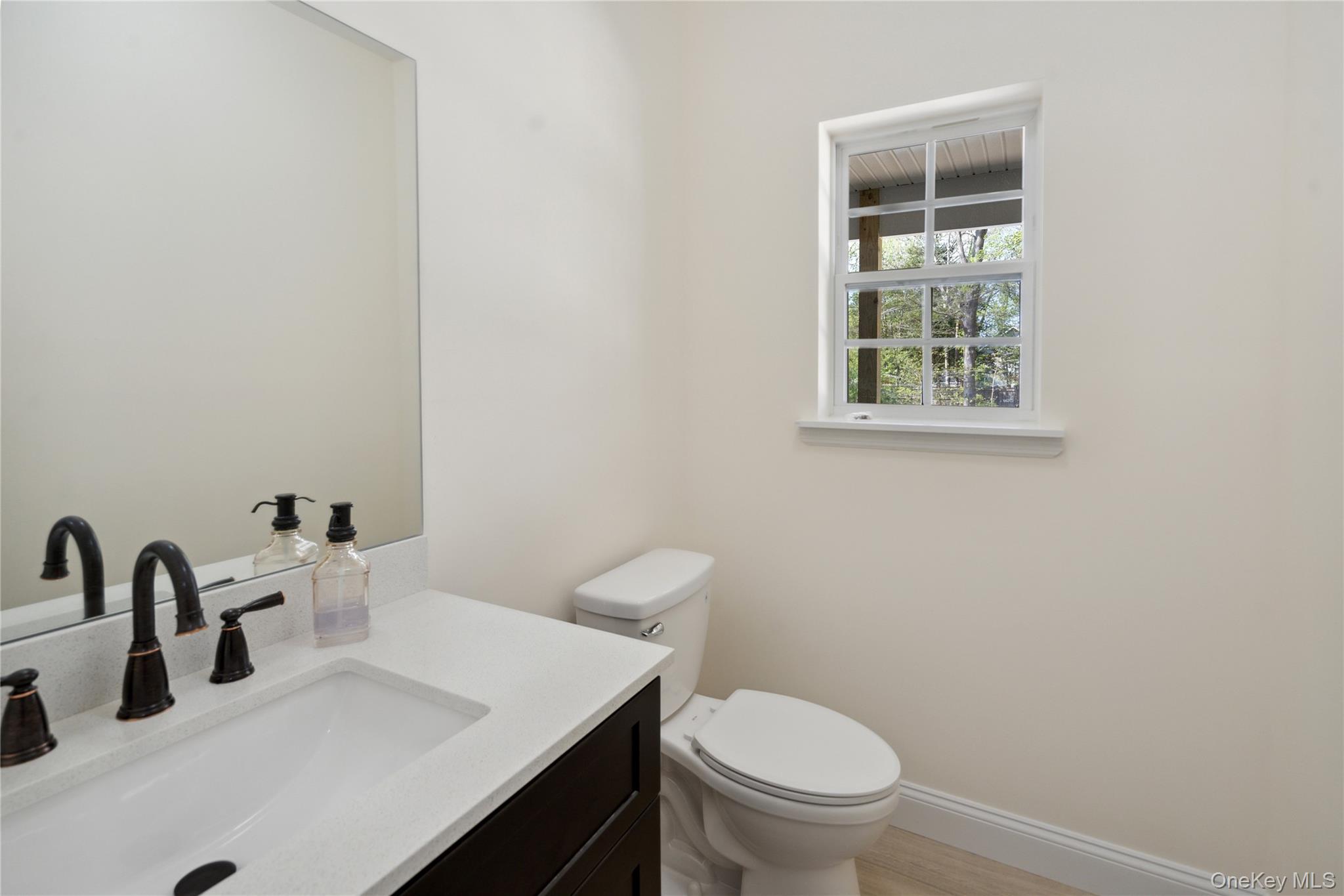 #9 photo, 117 CURRANS, Middle Island , NY 11953