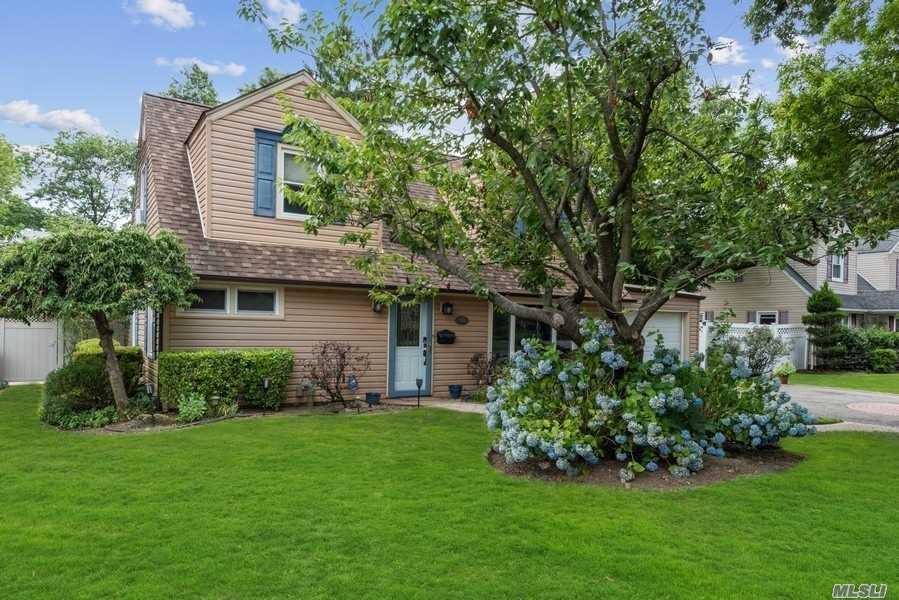 #2 photo, 341 Pin Oak Lane, ナッソー郡 Westbury , NY 11590