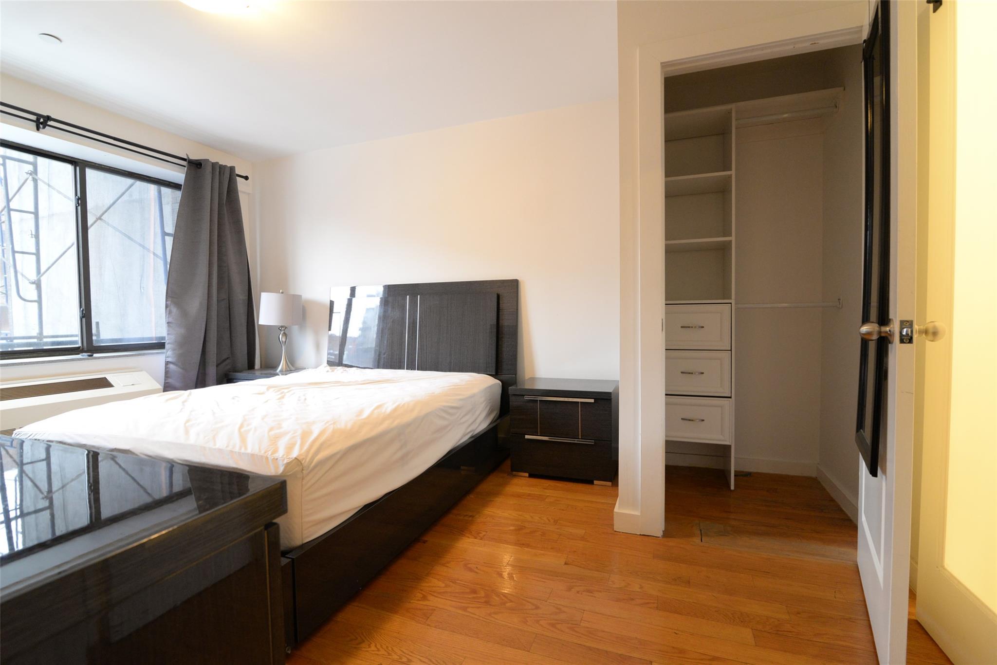 #18 photo, 132-35 41st Road, クイーンズ区 Flushing , NY 11355