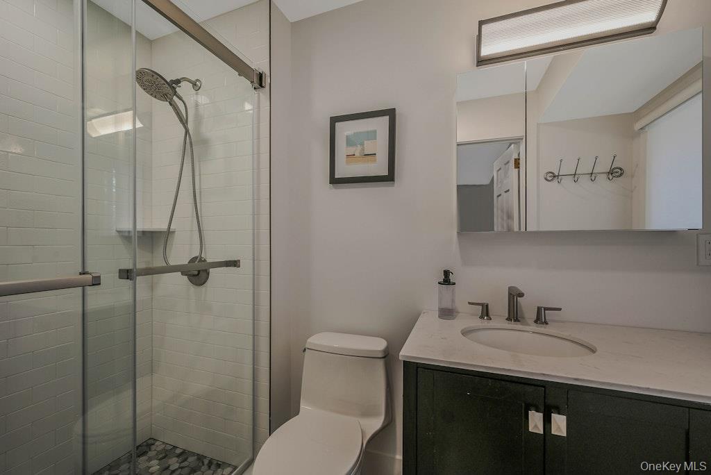 #10 photo, 36 Woodland Lane, Smithtown , NY 11787