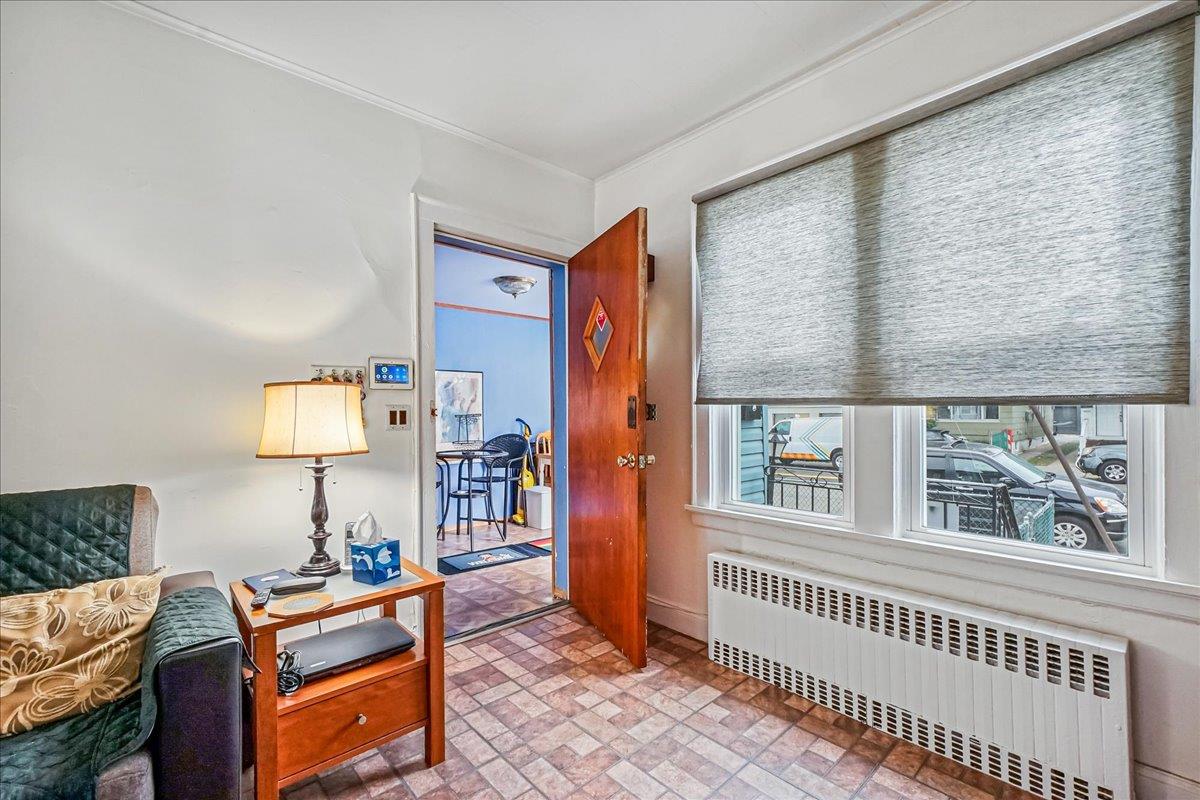 #10 photo, 10712 Sutter Avenue, كوينز Ozone Park , NY 11417