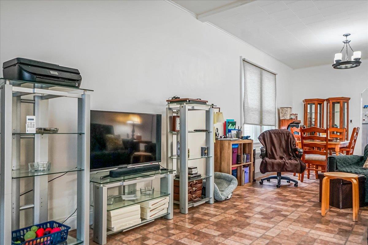 #3 photo, 10712 Sutter Avenue, كوينز Ozone Park , NY 11417