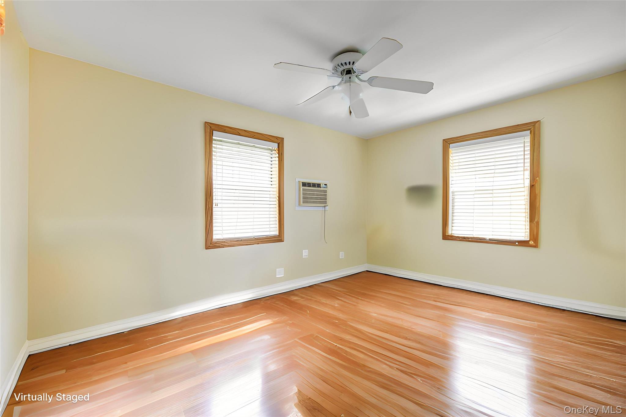 #7 photo, 211-19A 73 Avenue, 皇后区 Oakland Gardens , NY 11364