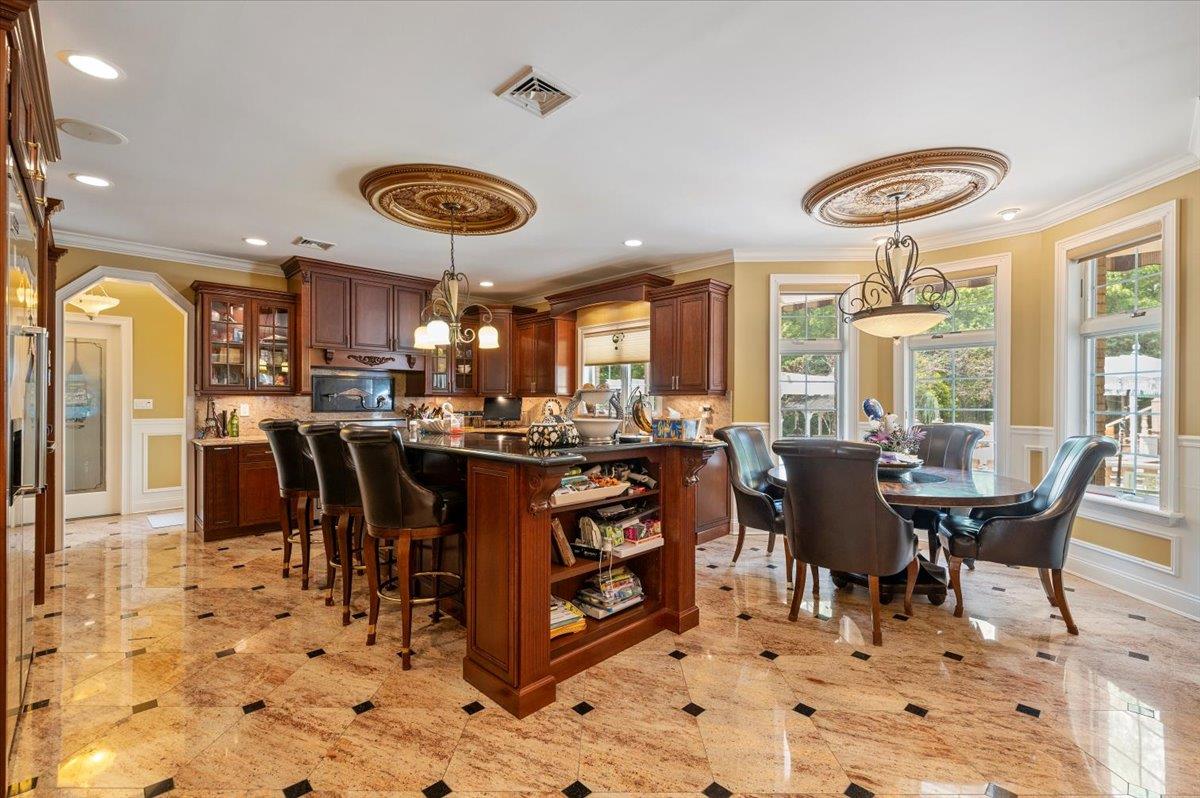 #6 photo, 135 Millet Street, サフォーク郡 Dix Hills , NY 11746