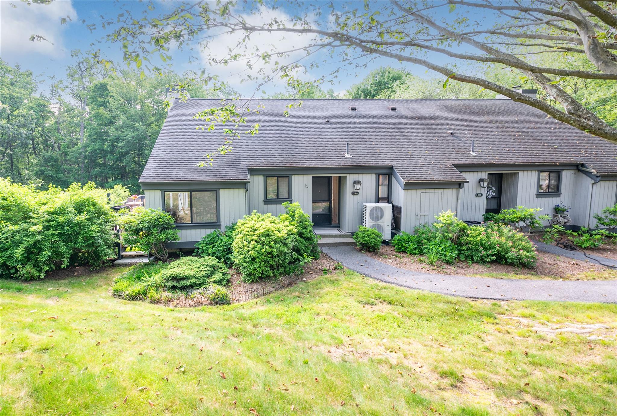 #1 photo, 331 Heritage Hills, 紐約州 Somers , NY 10589