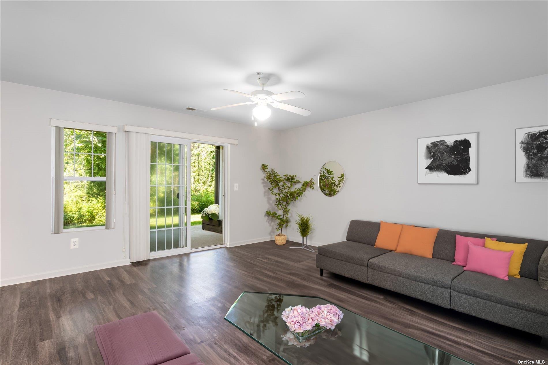 #6 photo, East Moriches, サフォーク郡 East Moriches , NY 11940