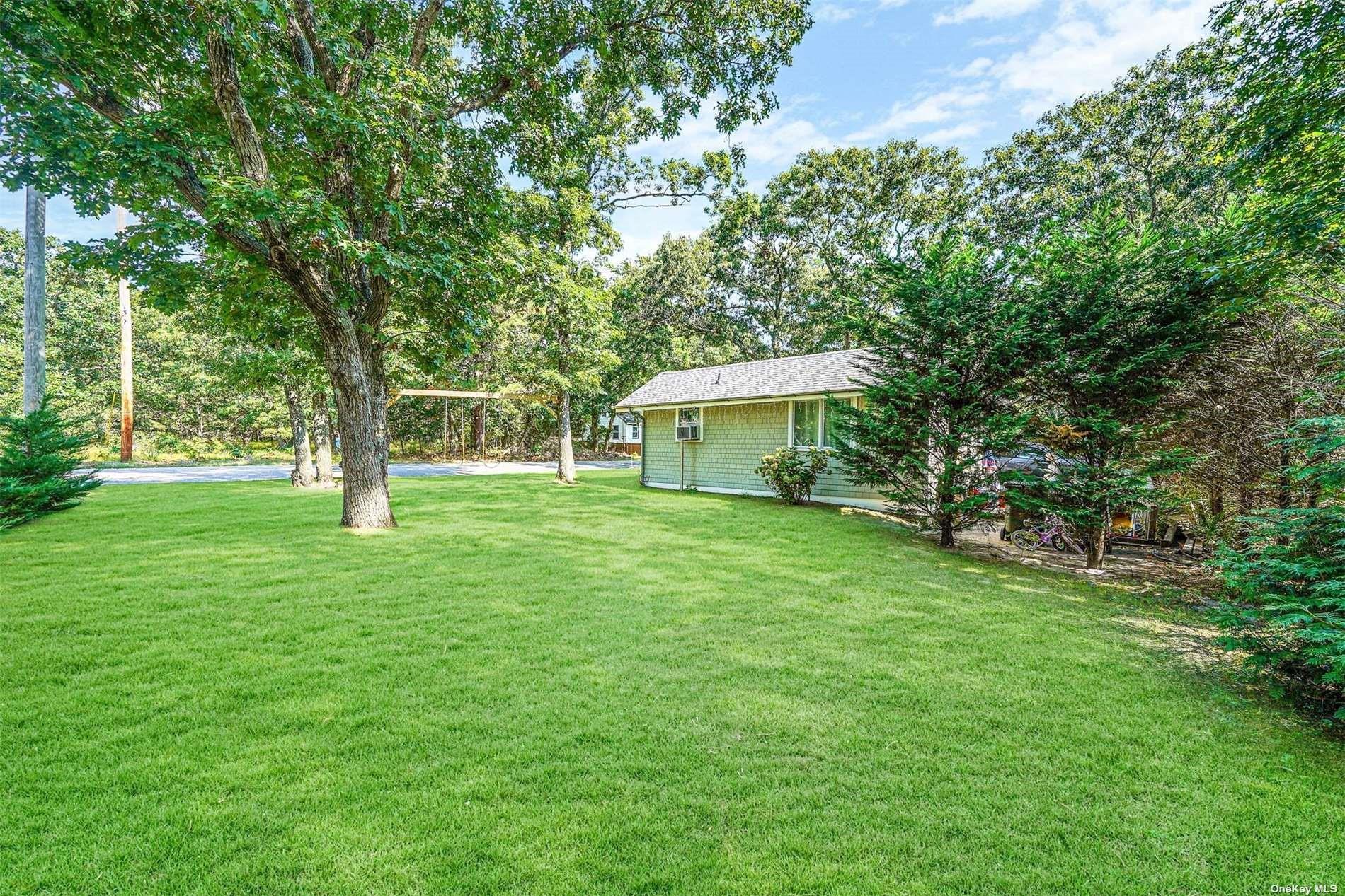 #1 photo, 253 Priscilla Avenue, سوفولك Riverhead , NY 11901