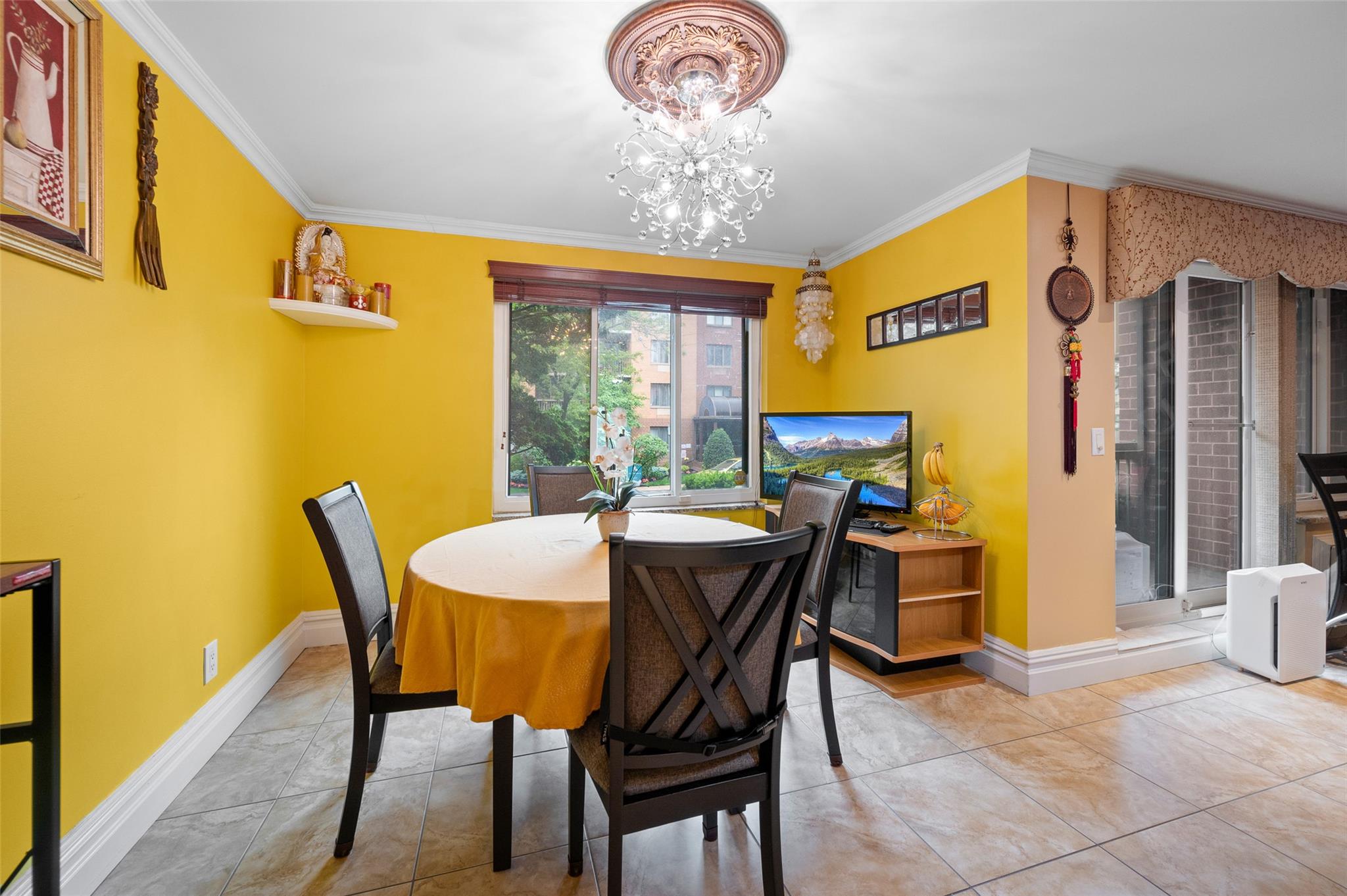 #4 photo, 41 Wellington Ct, スタテンアイランド Staten Island , NY 10314