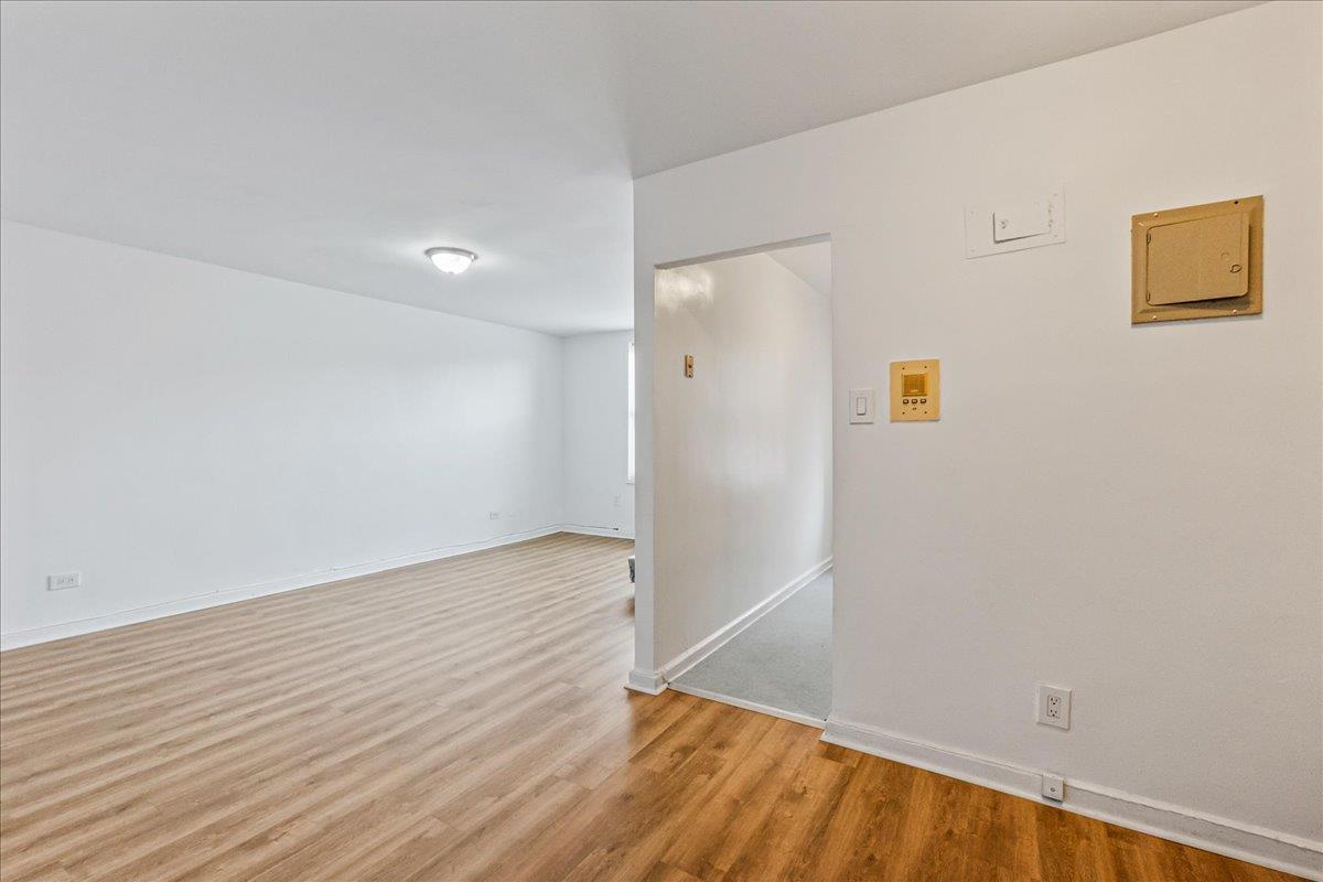 #3 photo, 67-25 Dartmouth Street, クイーンズ区 Forest Hills , NY 11375